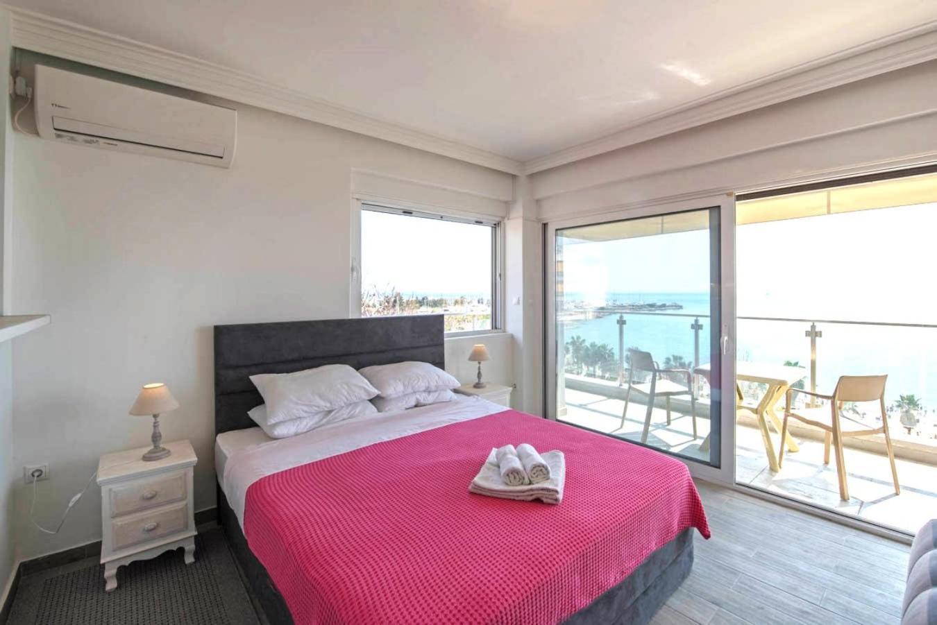 Breathtaking Seaview Studio In Athenian Riviera Exterior photo